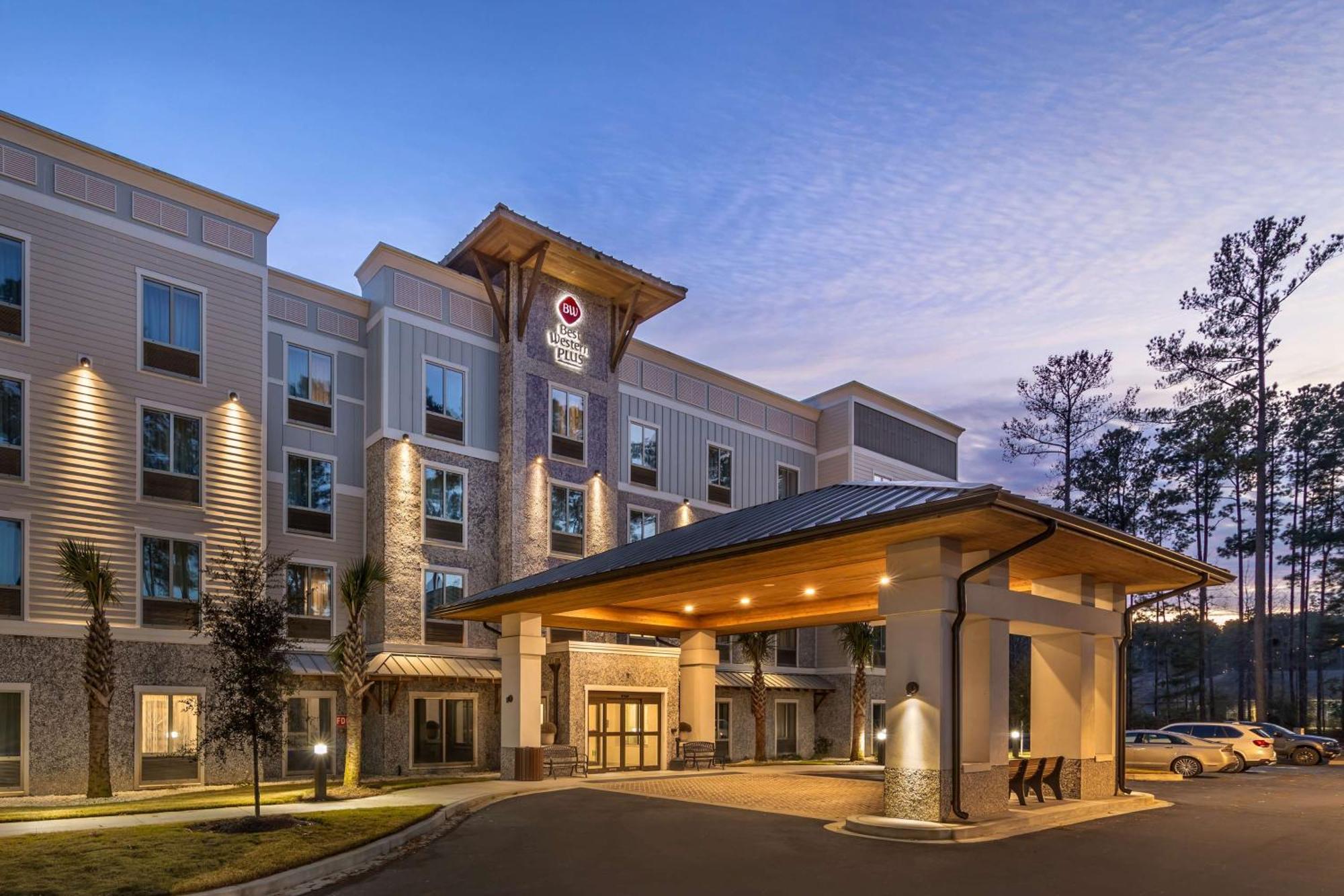 Best Western Plus Bluffton/Hilton Head Hotel Екстер'єр фото